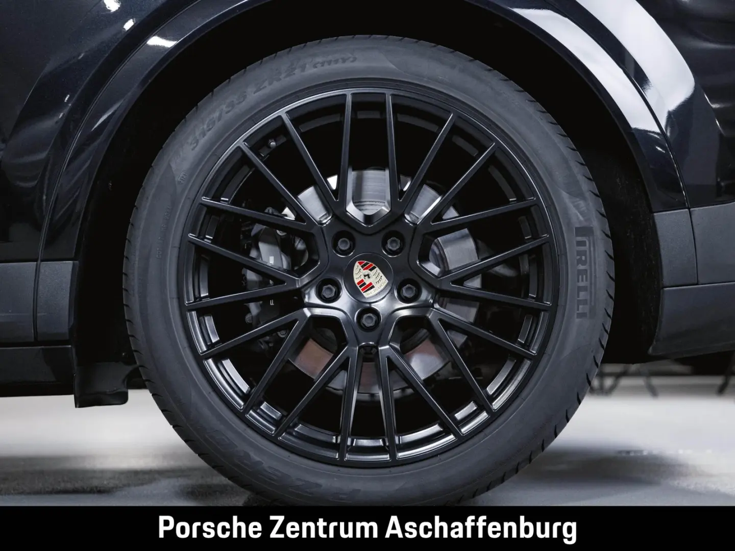 Cayenne E-Hybrid Panoramadach Luftfederung