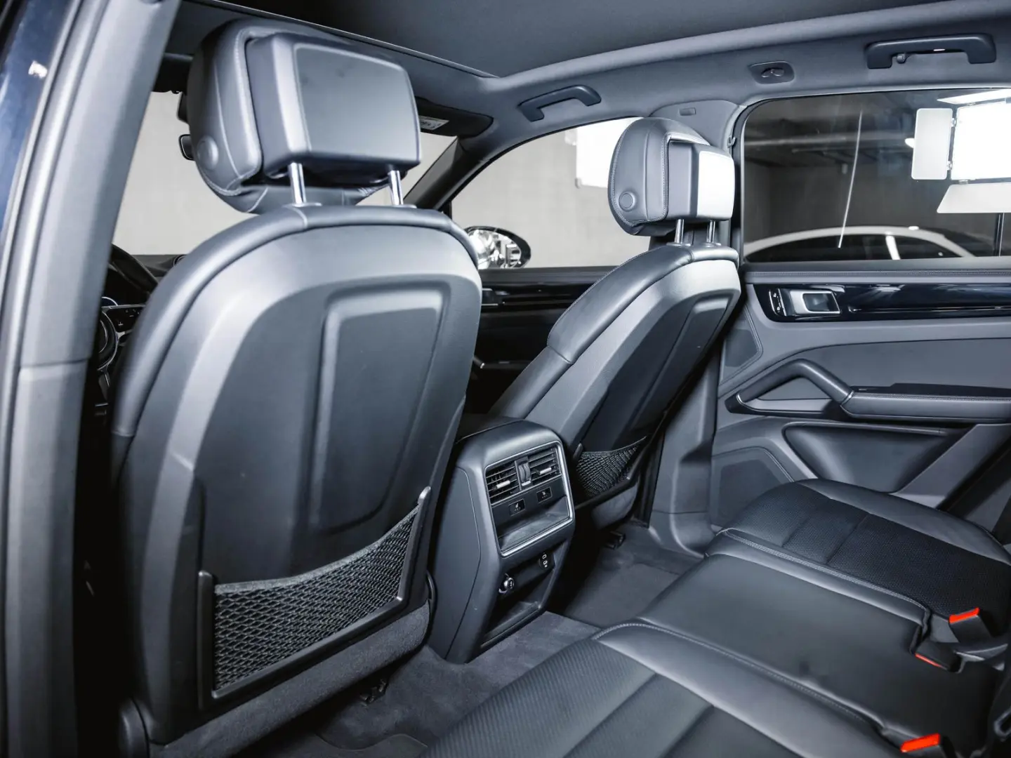 Cayenne E-Hybrid Panoramadach Luftfederung