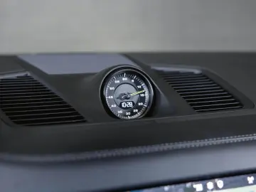 Cayenne E-Hybrid Panoramadach Luftfederung