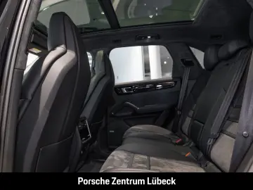 Cayenne GTS BOSE Sportabgasanlage Panoramadach