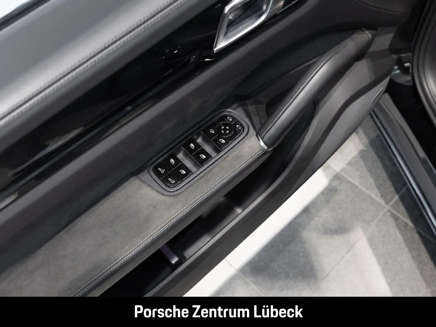 Cayenne GTS BOSE Sportabgasanlage Panoramadach