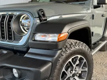 Wrangler MY25  LED ACC Carplay Sunrider RFK