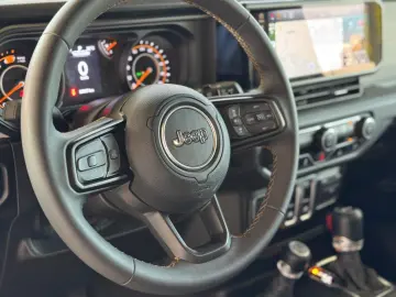 Wrangler MY25  LED ACC Carplay Sunrider RFK