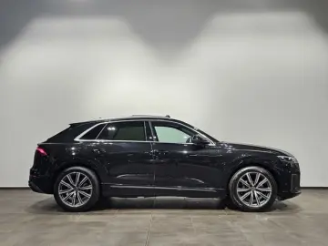 Q8 50 TDI S Line Pano Matrix Softc.Hud Belüf 360