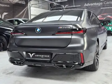 BMW M760e xDrive