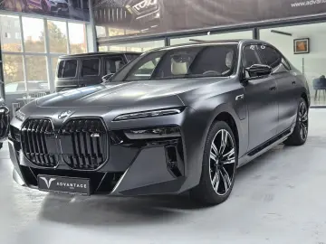 BMW M760e xDrive