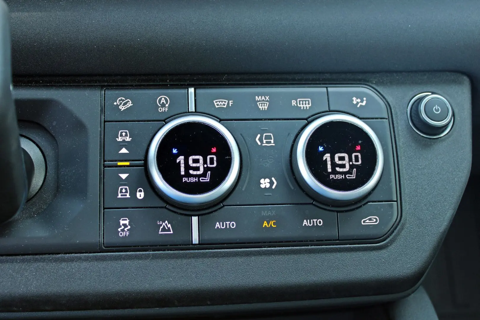 Defender 110 X-Dynamic SE