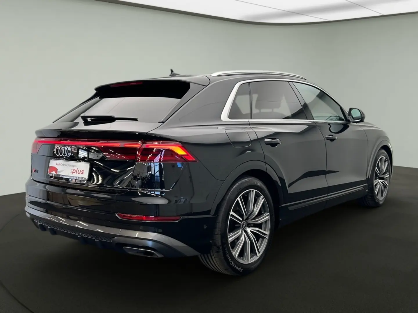 Q8 50 TDI qu S line tip Air HUD Pano Matrix Virt