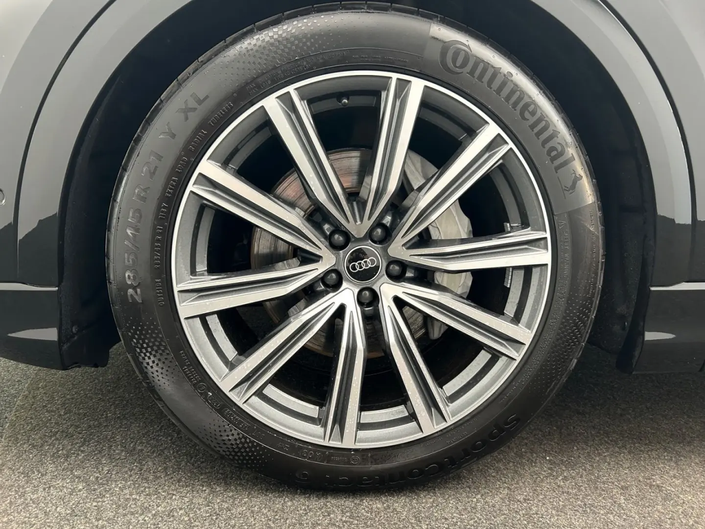 Q8 50 TDI qu S line tip Air HUD Pano Matrix Virt