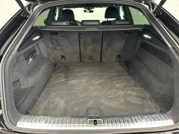 Q8 50 TDI qu S line tip Air HUD Pano Matrix Virt