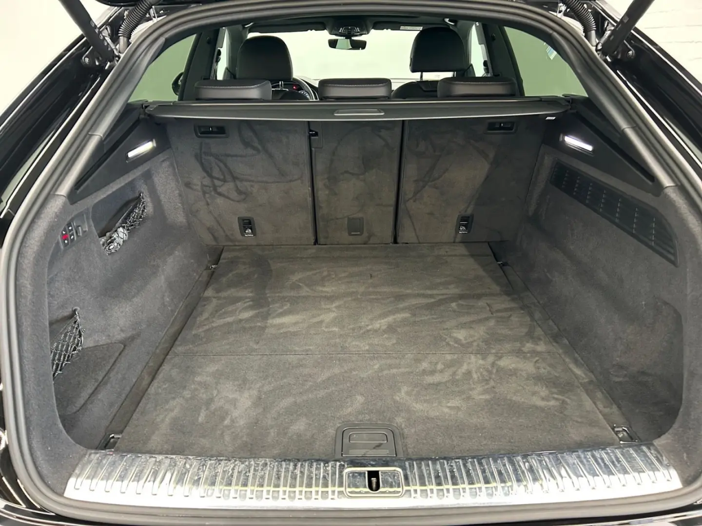 Q8 50 TDI qu S line tip Air HUD Pano Matrix Virt