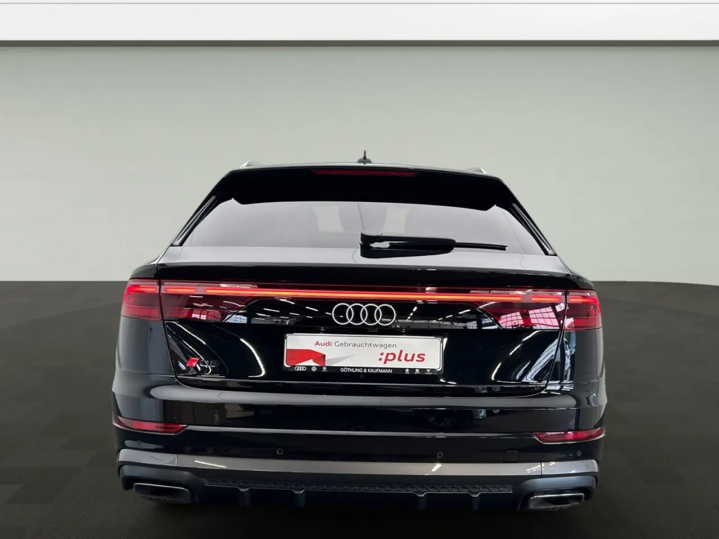 Q8 50 TDI qu S line tip Air HUD Pano Matrix Virt