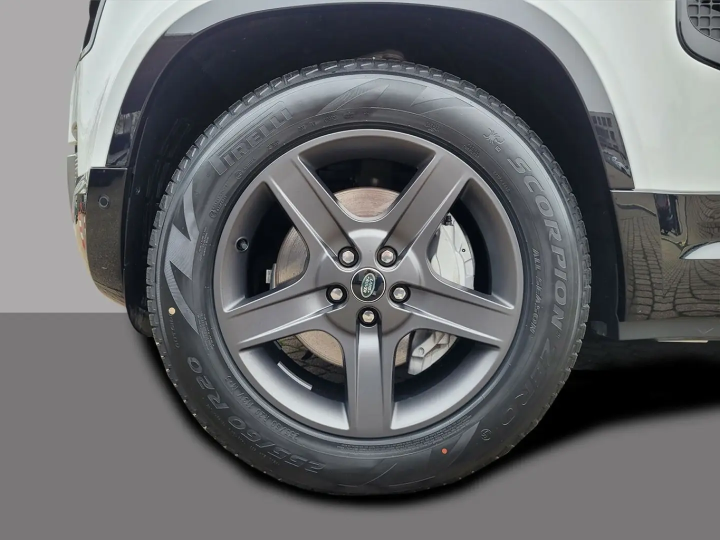 Defender 110 D300 X-DYNAMIC