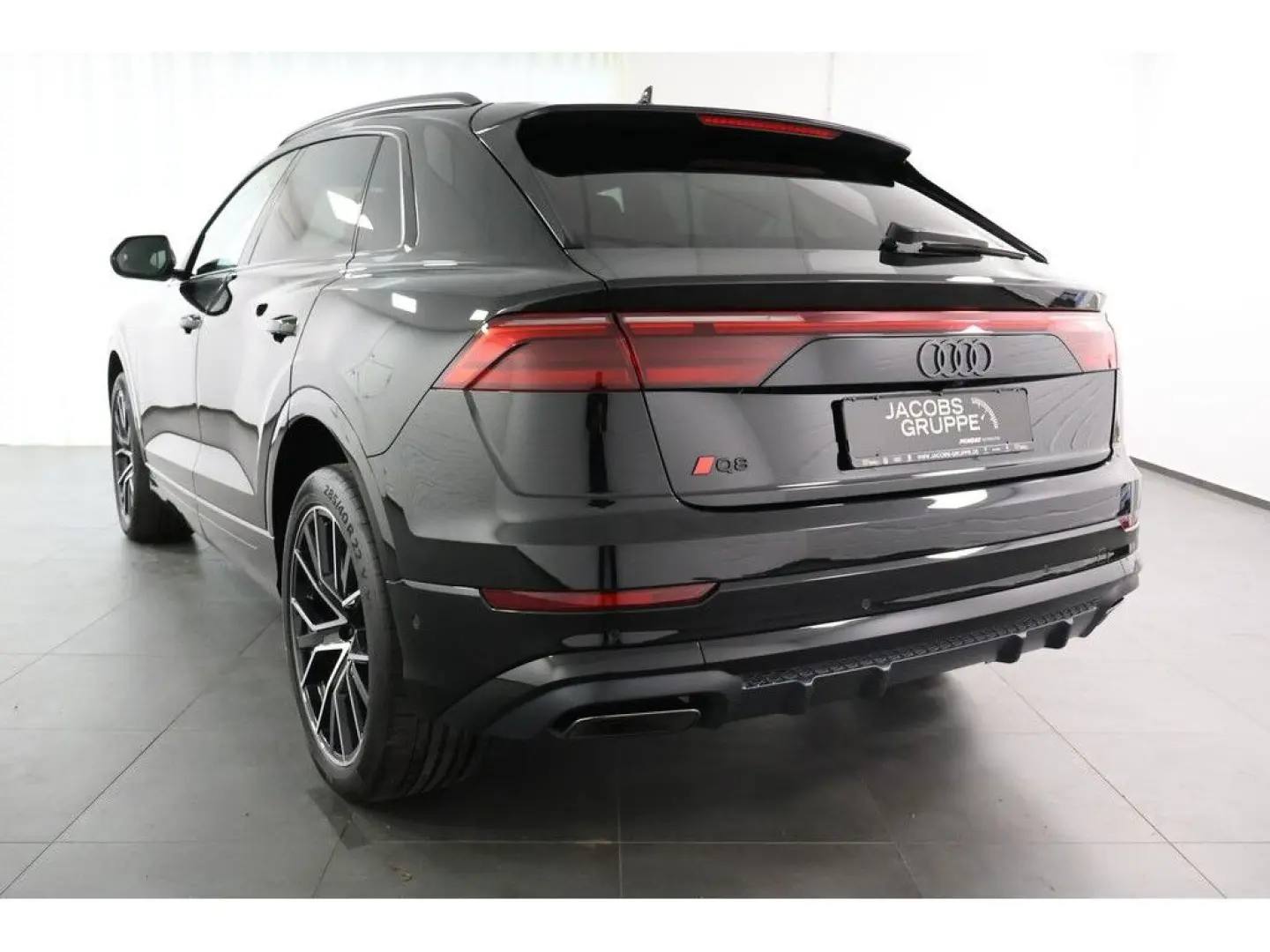 Q8 50 TDI quattro S line Navi Matrix AHK HUD