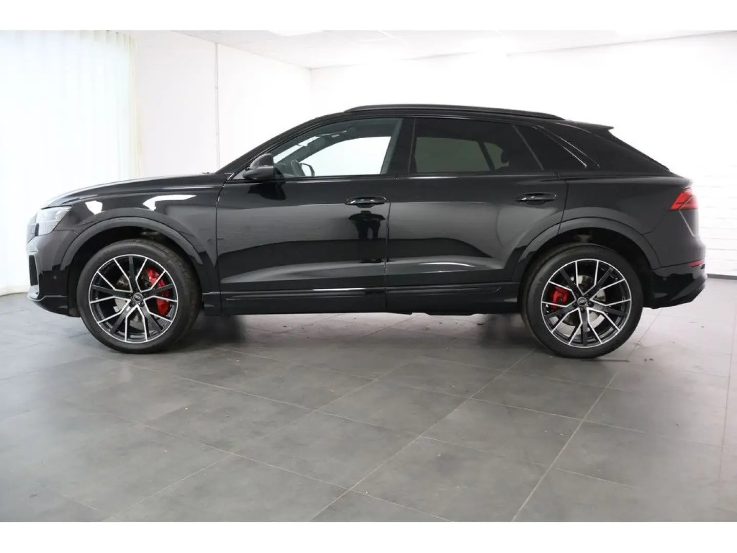 Q8 50 TDI quattro S line Navi Matrix AHK HUD