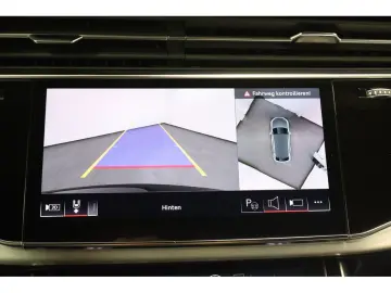 Q8 50 TDI quattro S line Navi Matrix AHK HUD