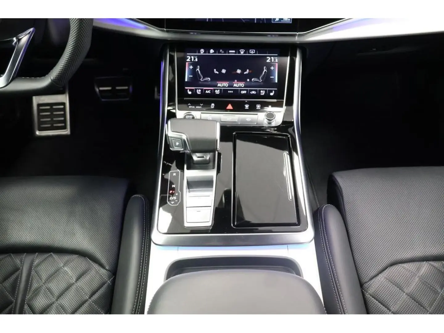 Q8 50 TDI quattro S line Navi Matrix AHK HUD