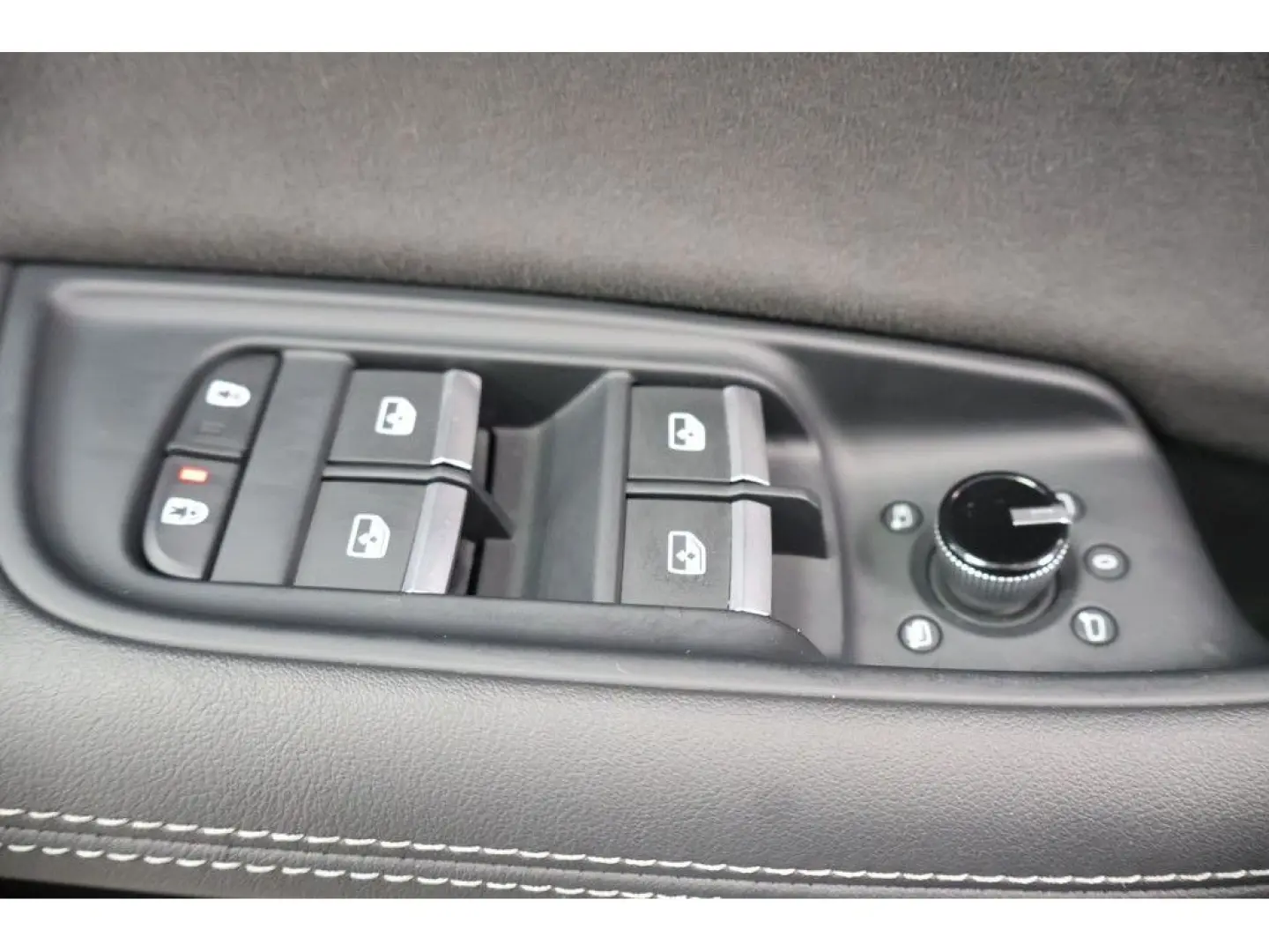 Q8 50 TDI quattro S line Navi Matrix AHK HUD