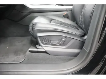 Q8 50 TDI quattro S line Navi Matrix AHK HUD