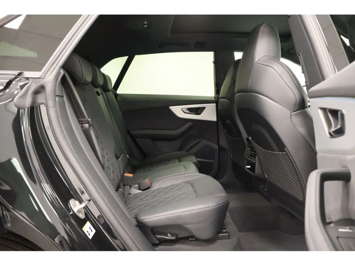 Q8 50 TDI quattro S line Navi Matrix AHK HUD