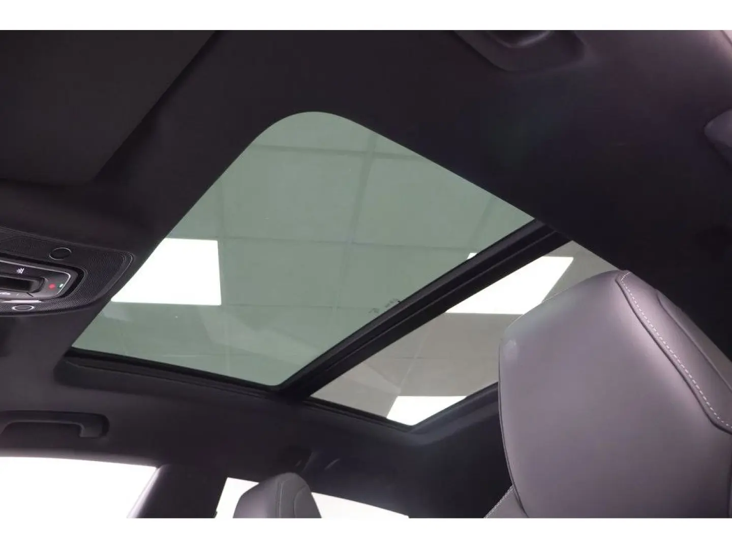 Q8 50 TDI quattro S line Navi Matrix AHK HUD