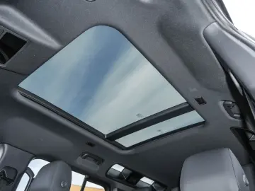 Defender D300 110 X-Dynamic