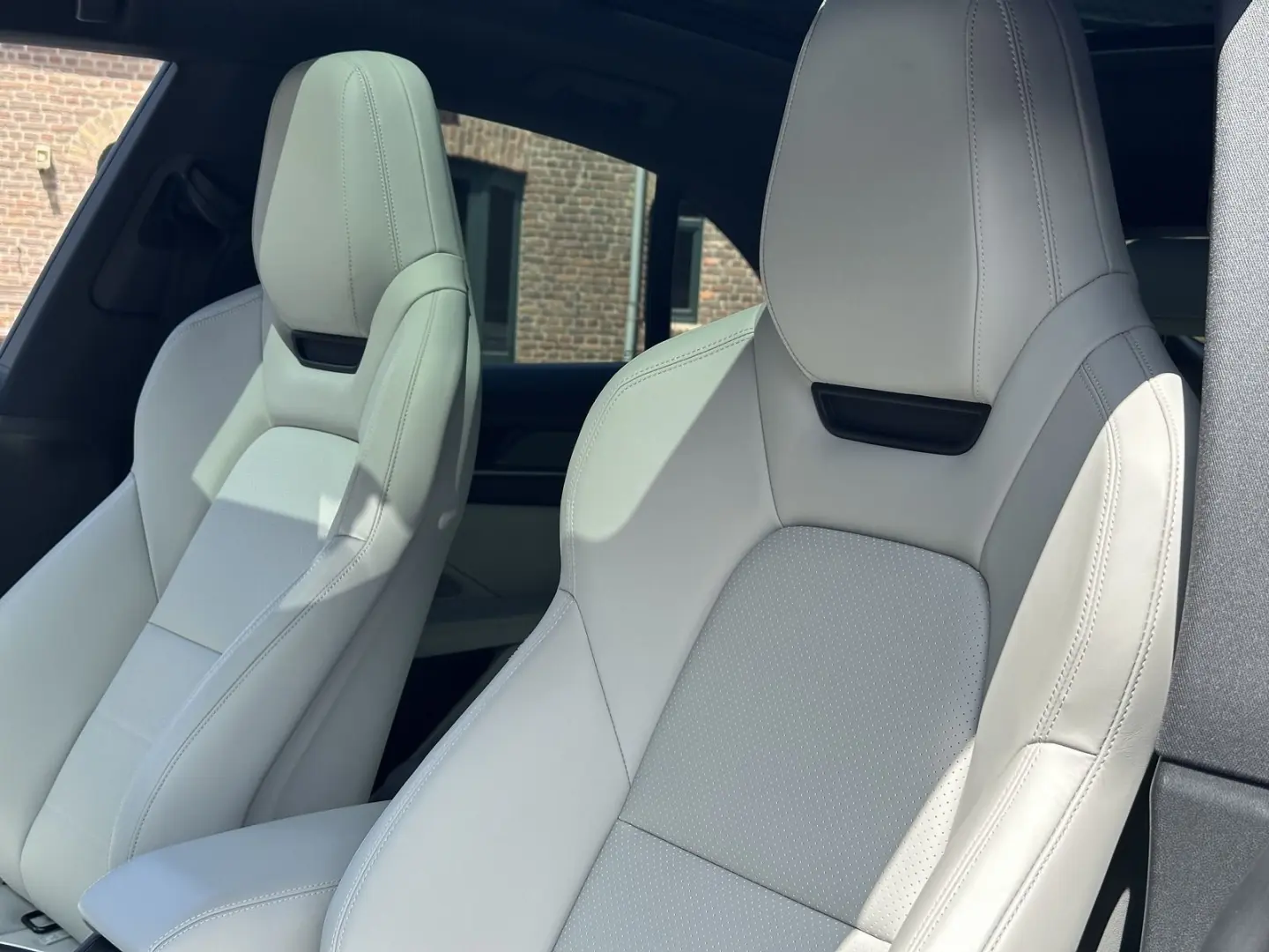 Macan 4 22 EXCLUSIVE CARBON INNODRIVE PANORAMA