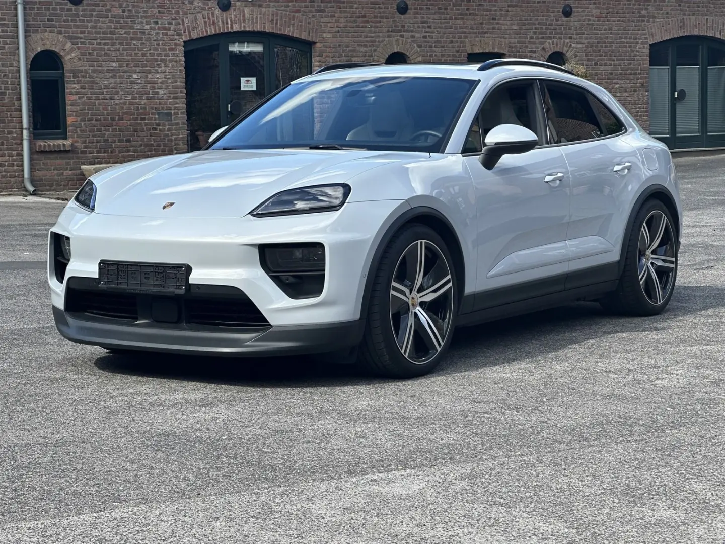 Macan 4 22 EXCLUSIVE CARBON INNODRIVE PANORAMA