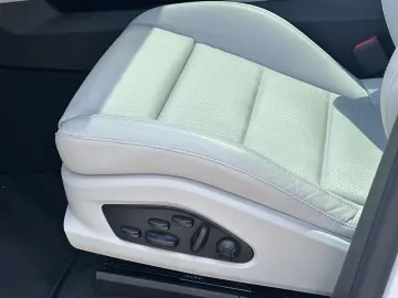 Macan 4 22 EXCLUSIVE CARBON INNODRIVE PANORAMA