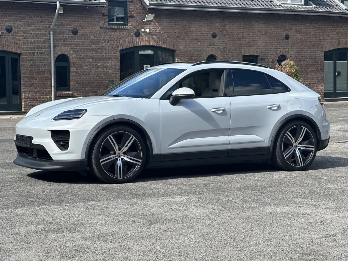 Macan 4 22 EXCLUSIVE CARBON INNODRIVE PANORAMA