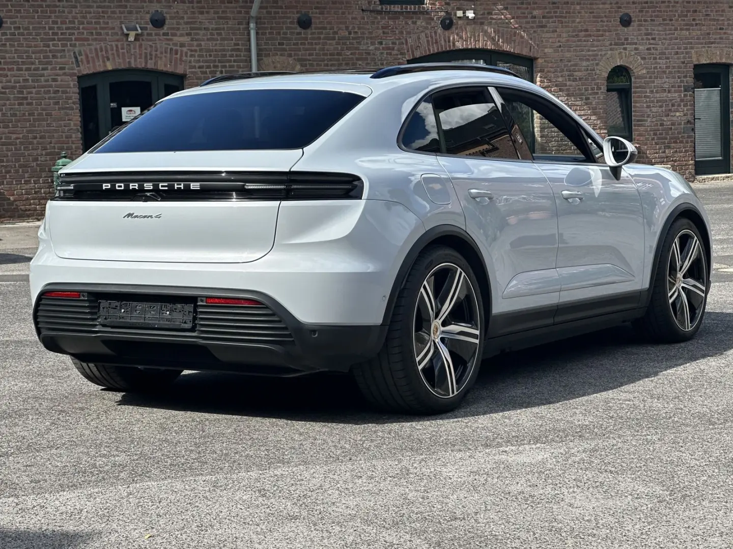 Macan 4 22 EXCLUSIVE CARBON INNODRIVE PANORAMA