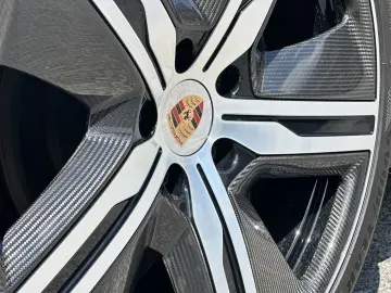 Macan 4 22 EXCLUSIVE CARBON INNODRIVE PANORAMA