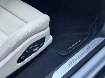 Macan 4 22 EXCLUSIVE CARBON INNODRIVE PANORAMA