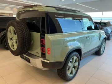 Defender 90 D300 75th Limited Edition Panorama