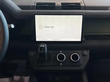 Defender 90 D300 75th Limited Edition Panorama