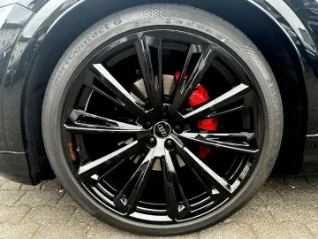 Q8 50 TDI MASSAGE S-LINE SOFT S-SITZ B&O PANO