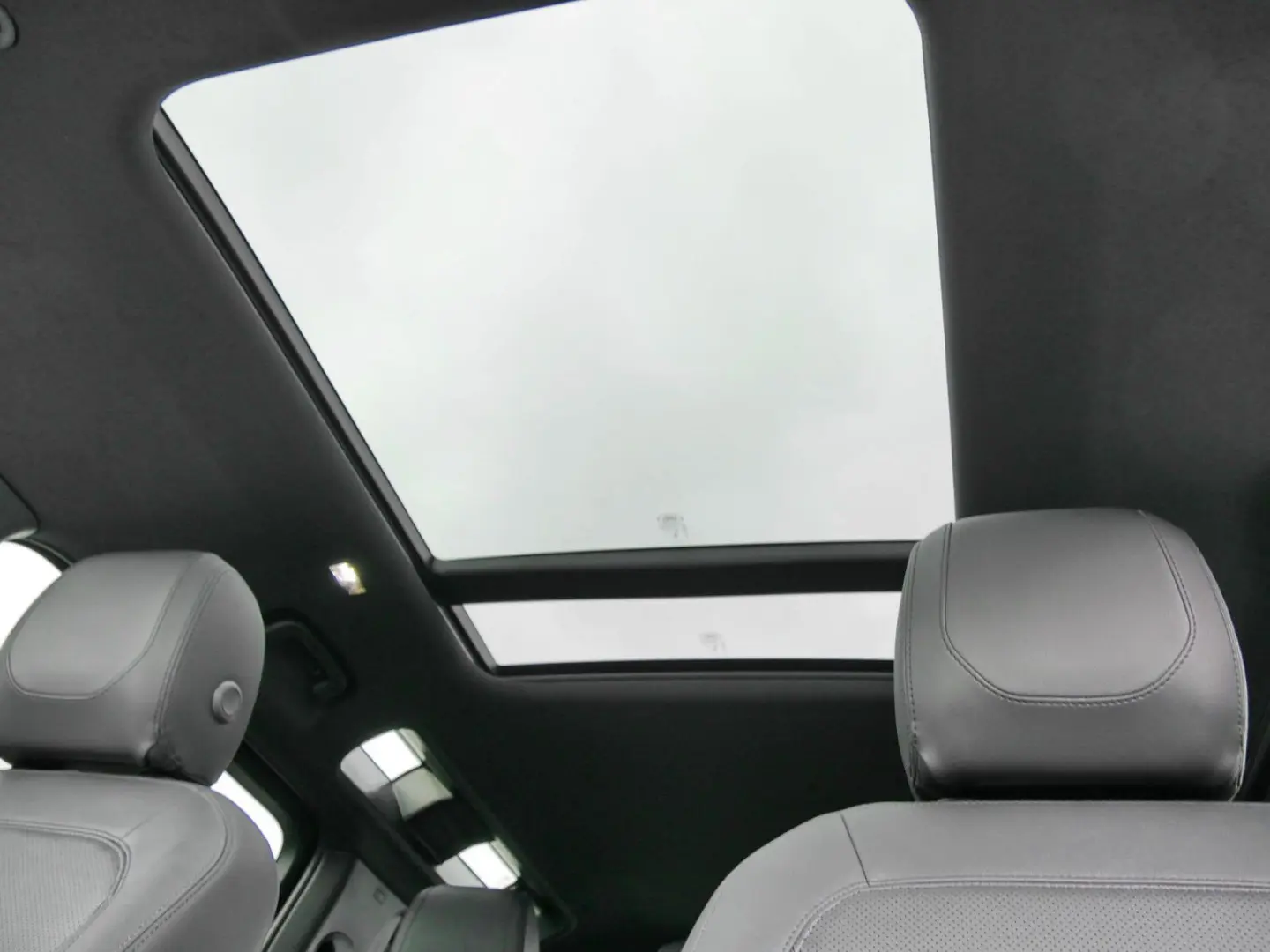 Defender 110 SE 5JahreGarantieON Offroadpaket