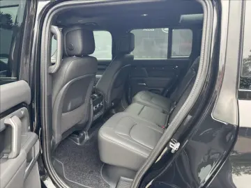 Defender D300 110 X-DYNAMIC SE ČR DPH