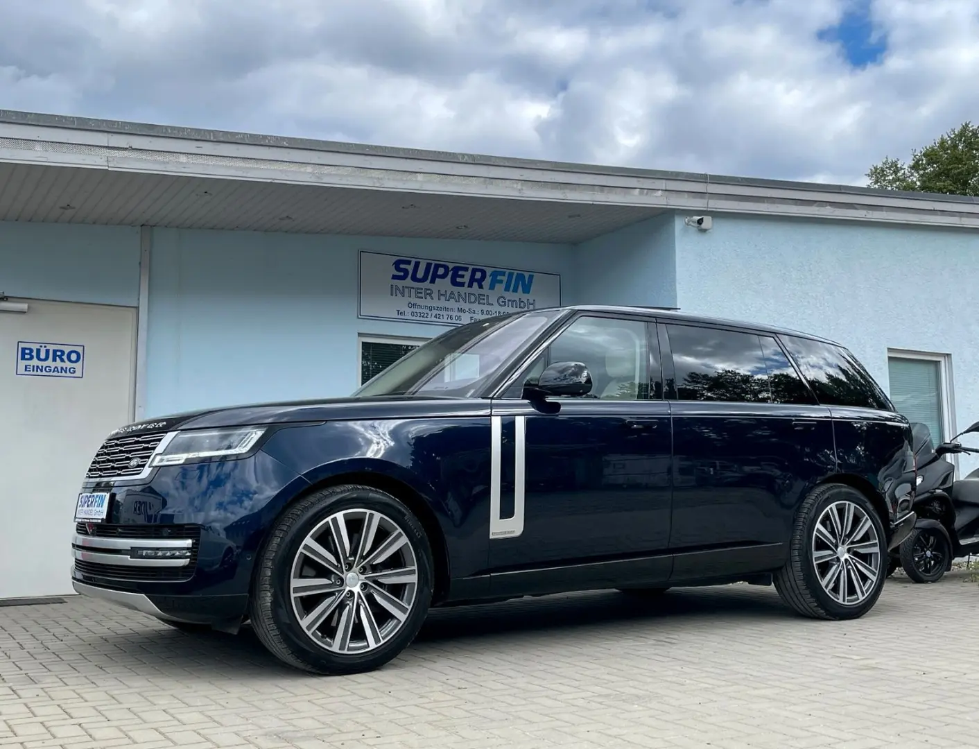 Range Rover 4.4 P530 Autobiography LWB