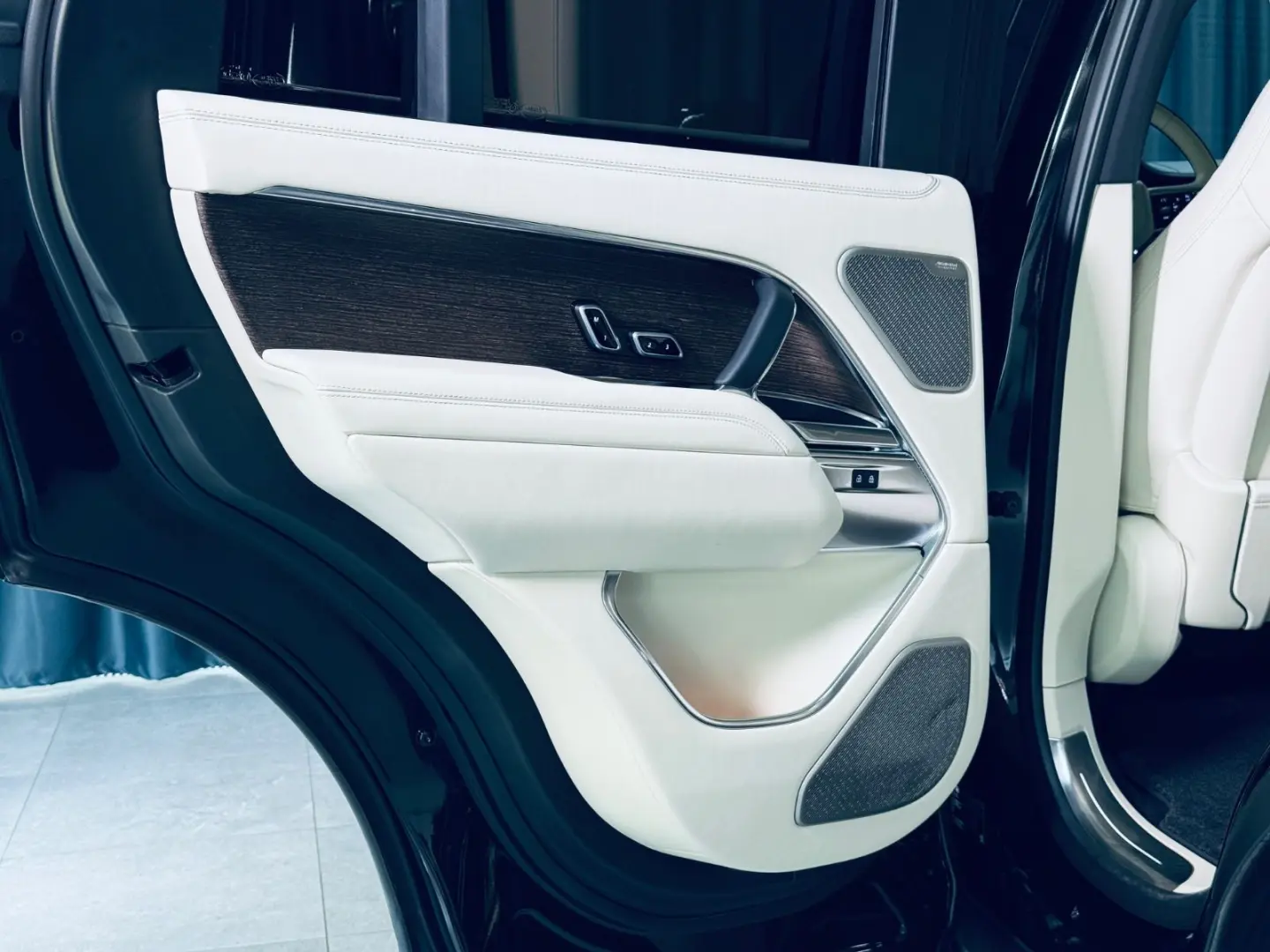 Range Rover P530 Autobiography VOLL