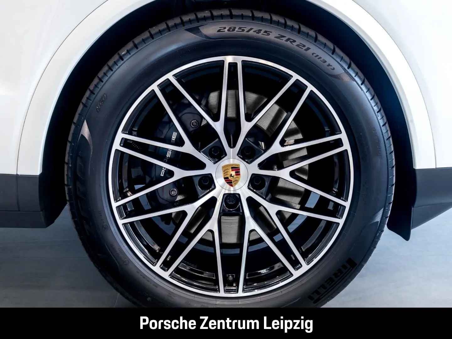 Cayenne E-Hybrid Surround-View BOSE Luftfederung