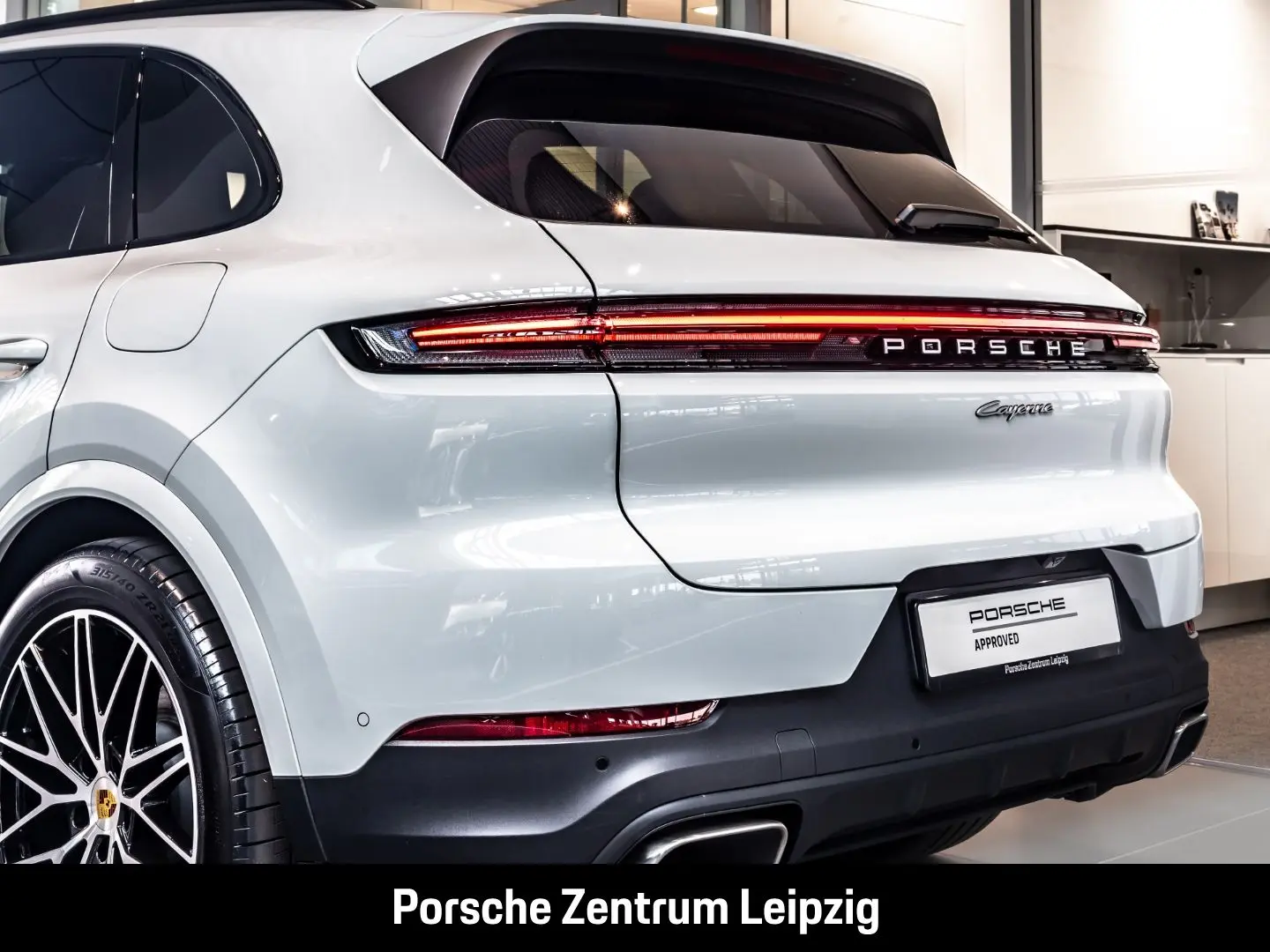 Cayenne E-Hybrid Surround-View BOSE Luftfederung