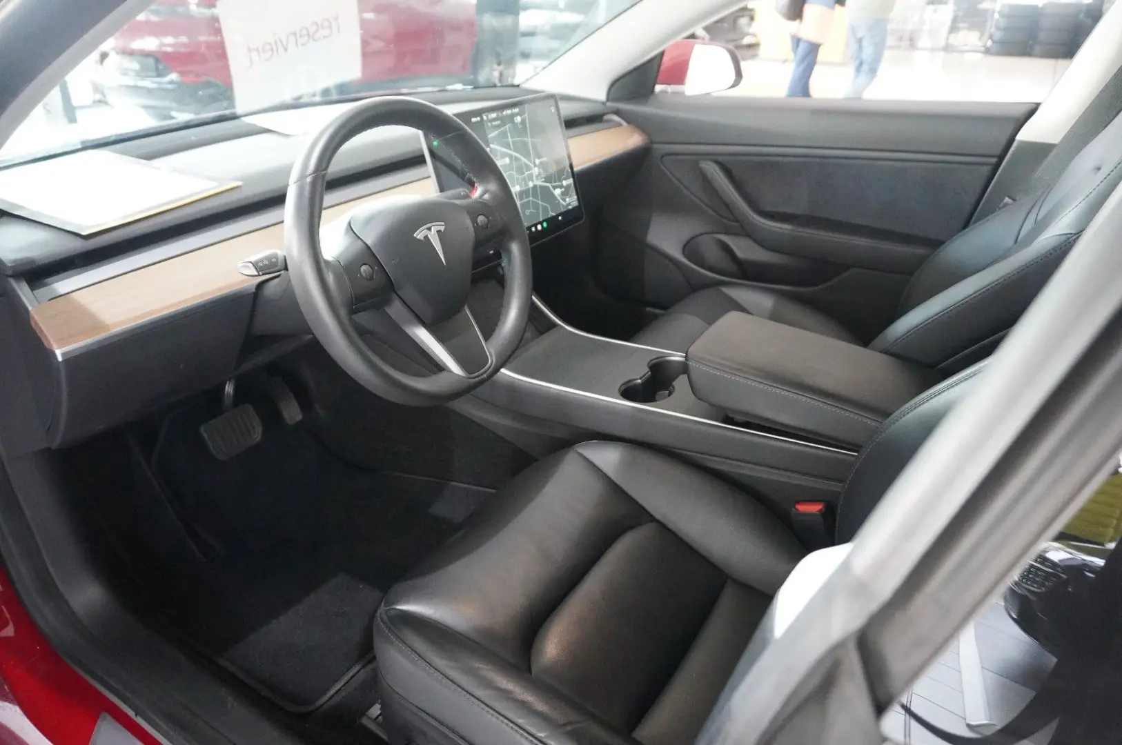 Model 3 LONGRANGE DUAL-MOTOR NAVI KAMERA DAB AHK