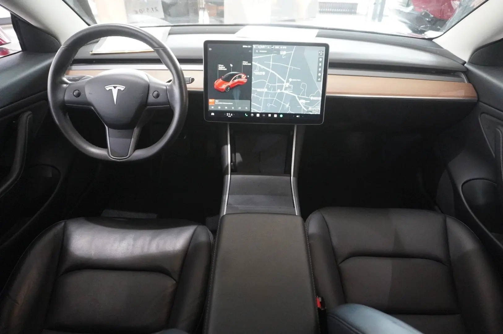 Model 3 LONGRANGE DUAL-MOTOR NAVI KAMERA DAB AHK