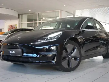 Model 3 LONGRANGE DUAL-MOTOR NAVI KAMERA SH PANO