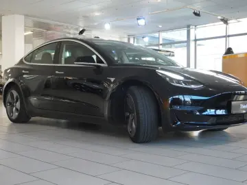 Model 3 LONGRANGE DUAL-MOTOR NAVI KAMERA SH PANO