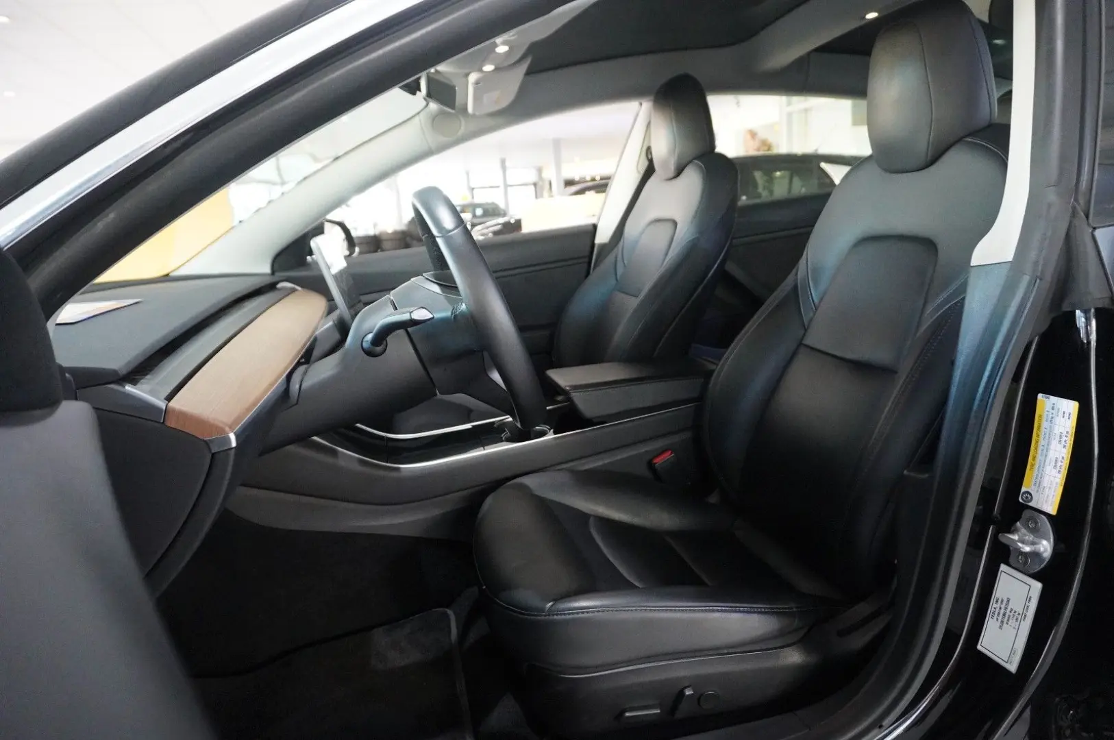 Model 3 LONGRANGE DUAL-MOTOR NAVI KAMERA SH PANO