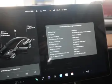 Model 3 LONGRANGE DUAL-MOTOR NAVI KAMERA SH PANO