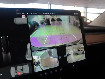 Model 3 LONGRANGE DUAL-MOTOR NAVI KAMERA SH PANO