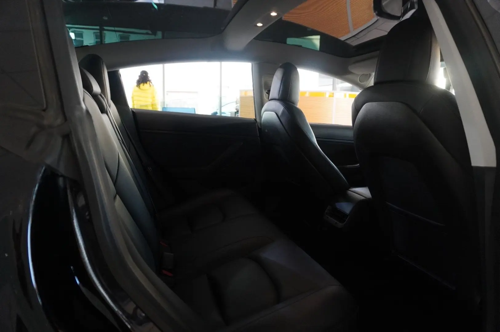 Model 3 LONGRANGE DUAL-MOTOR NAVI KAMERA SH PANO